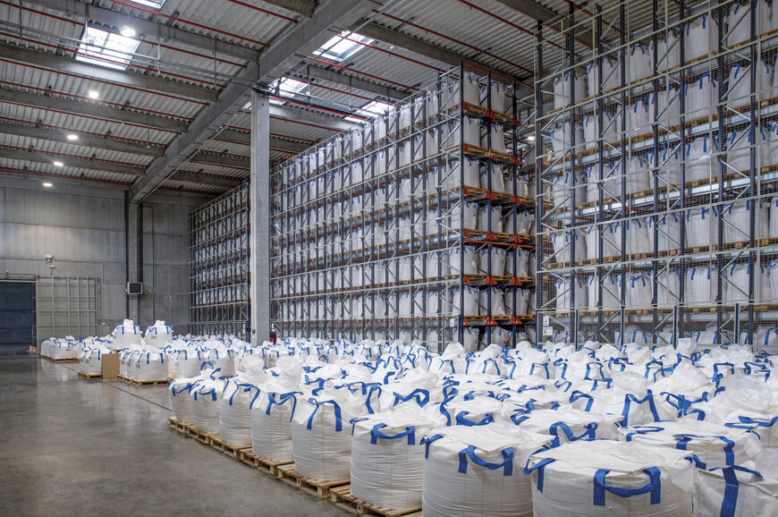 Molendum Ingredients adopts Mecalux Easy WMS for logistics efficiency