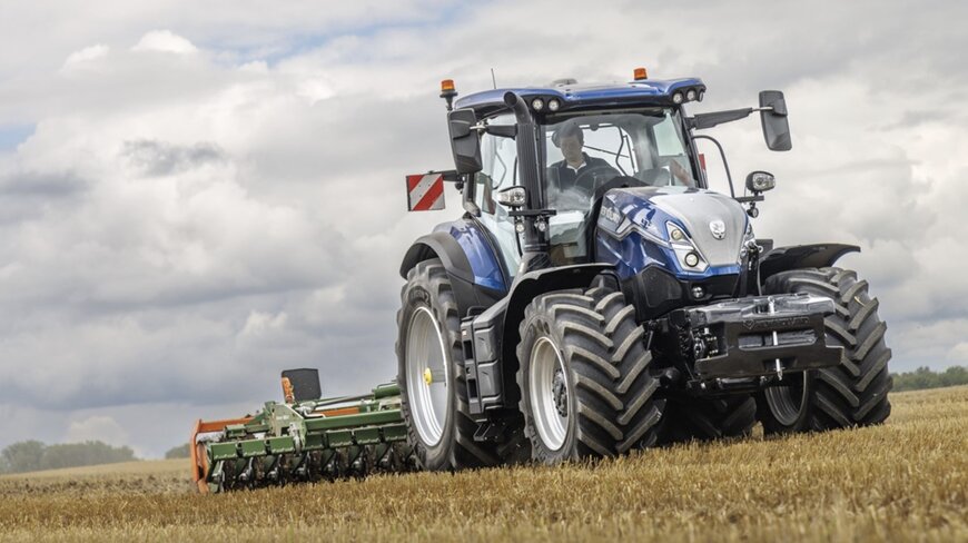 New T7 Standard Wheelbase Tractors Deliver Technology, Performance and Style