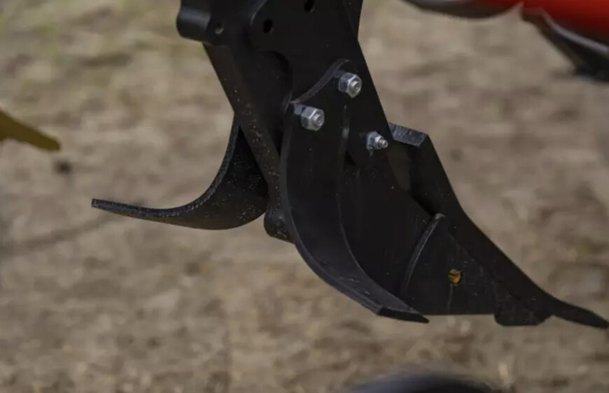 KUHN DT Subsoiler Enhances Deep Cultivation with Robust, High-Performance Design
