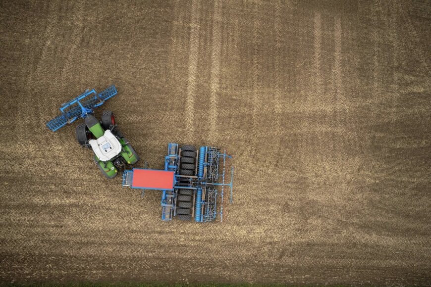 Fendt 800&nbsp;Vario makes the working day a pleasure