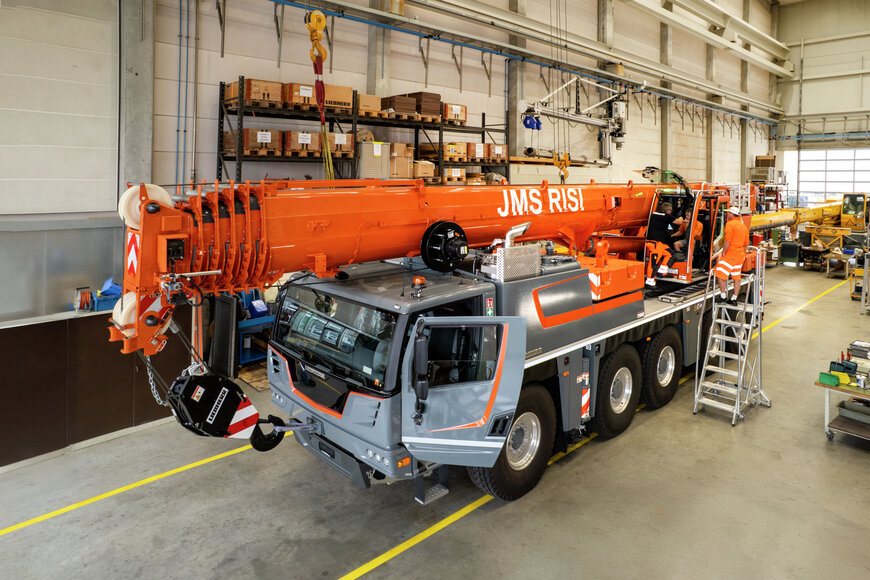 First Liebherr LTM 1100-5.3 Delivered to Switzerland