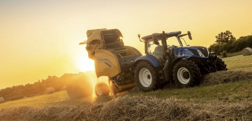 Roll-Belt 180 & 150 PLUS: Smarter, Stronger Variable-Chamber Balers