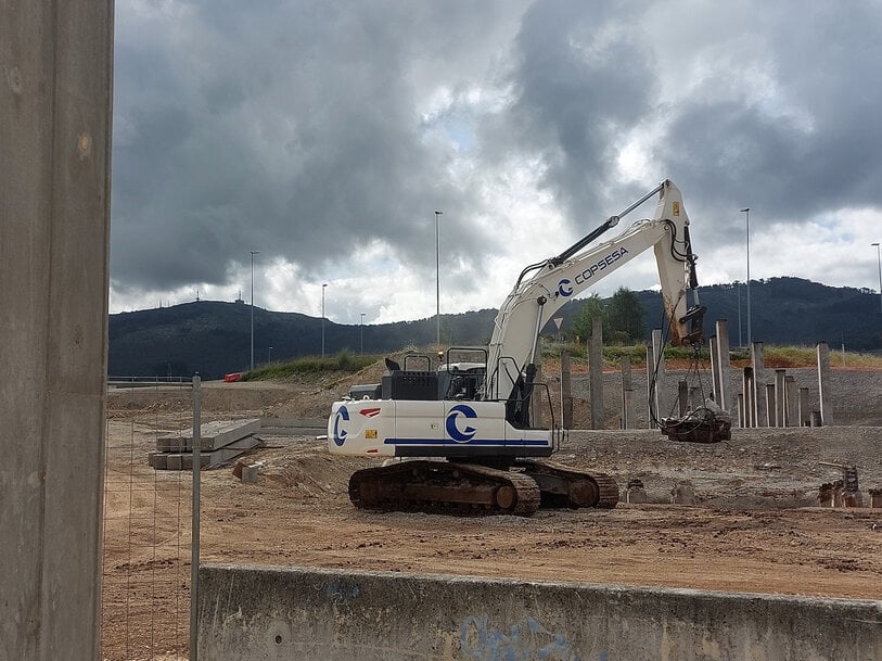 COPSESA ampl&iacute;a su flota con la excavadora Develon DX255LC-7