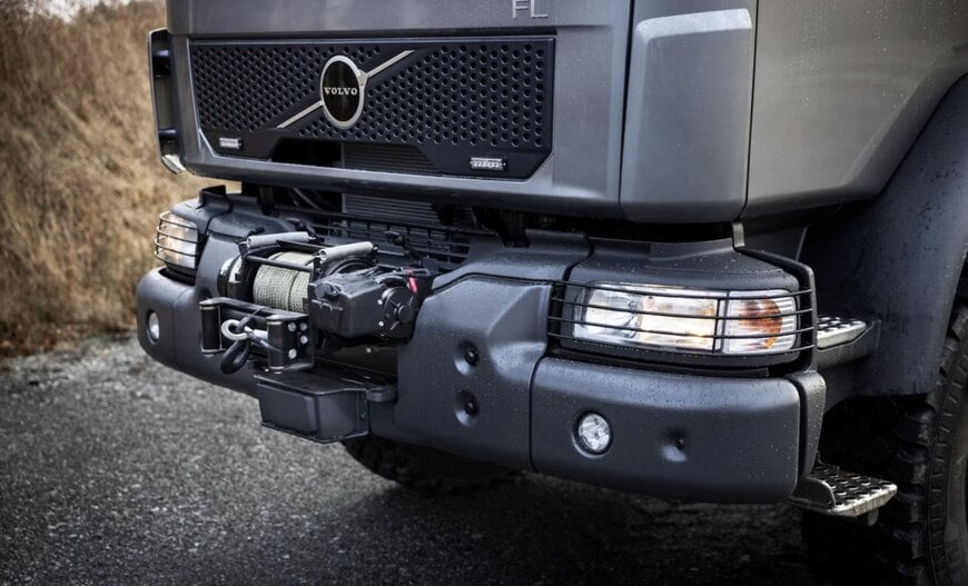 Volvo Trucks lanserar uppgraderad FL 4x4 för extrema terränguppdrag