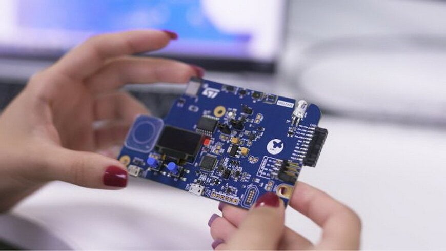 STMicroelectronics fait progresser la fabrication de puces avec une nouvelle ligne PLP