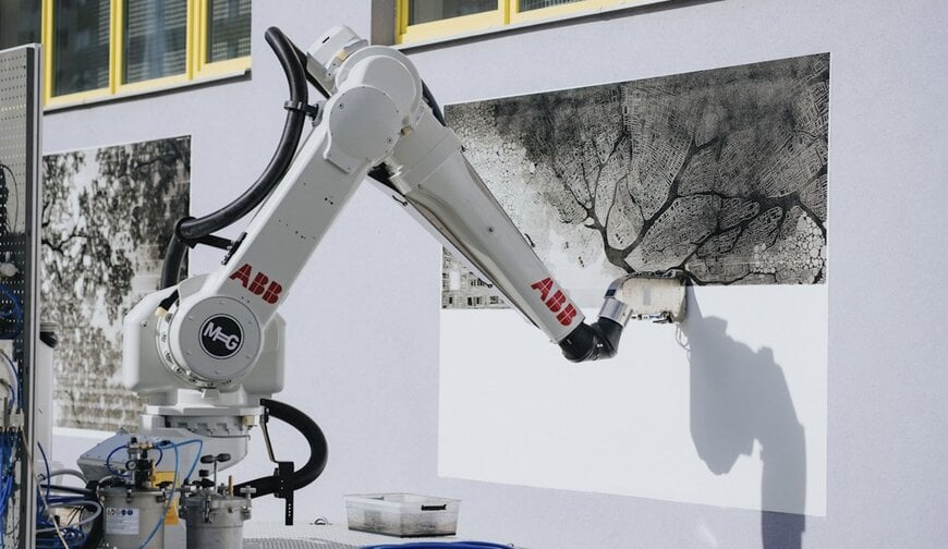 Robot ABB vytvořil v Mladé Boleslavi street art podle návrhu AI