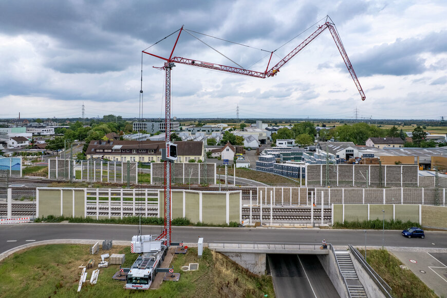Liebherr Mobile Crane Installs Noise Barriers on Rhine Valley Railway