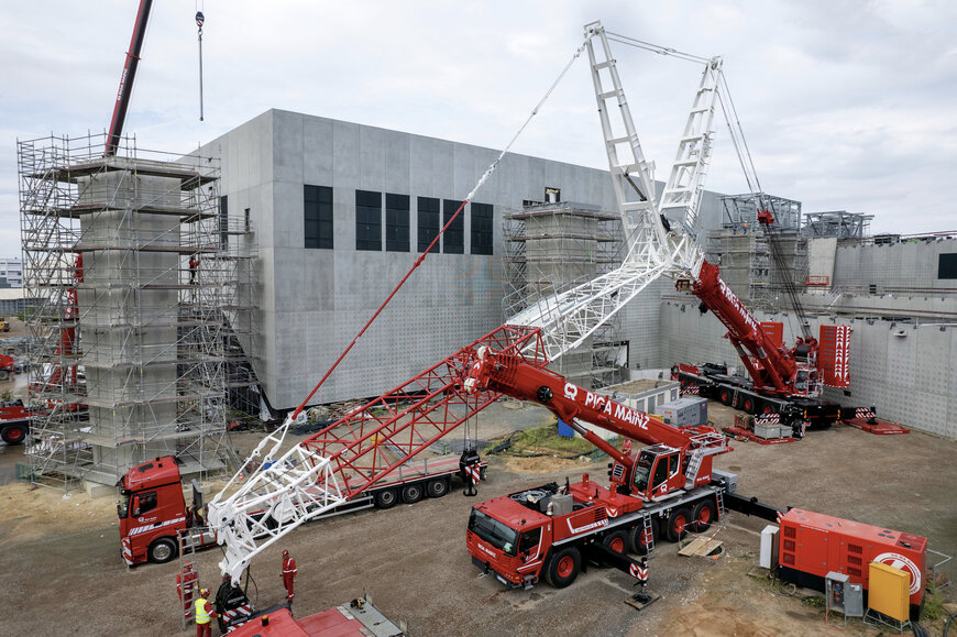 Liebherr Crane Enables Precision Lifts in Confined Research Facility