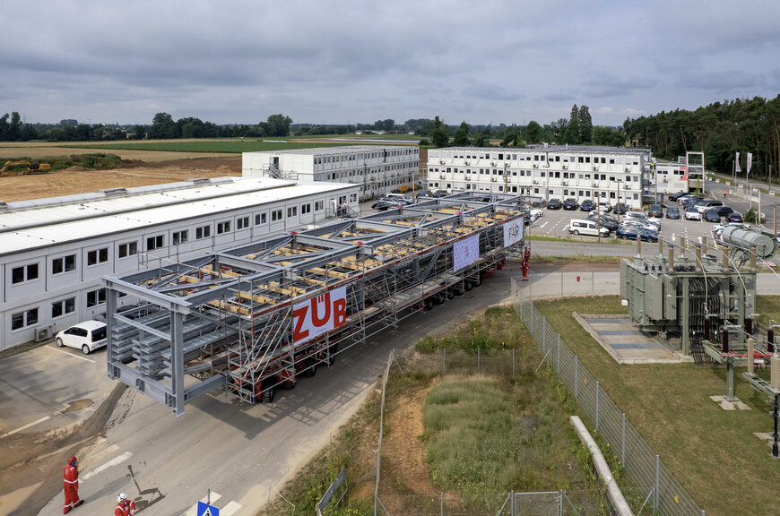 Liebherr Crane Enables Precision Lifts in Confined Research Facility