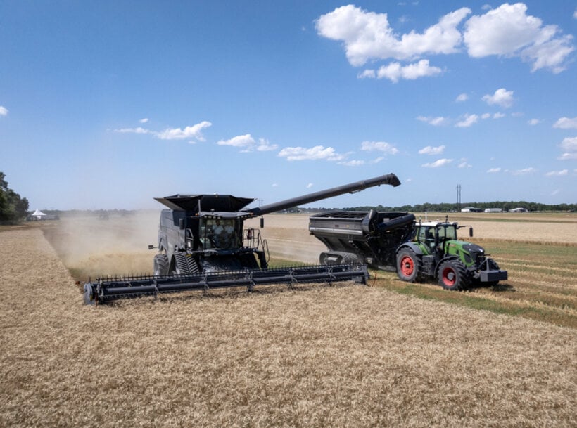 Fendt Showcases Autonomous, Electric, AI Farming Innovations at Agritechnica 2025