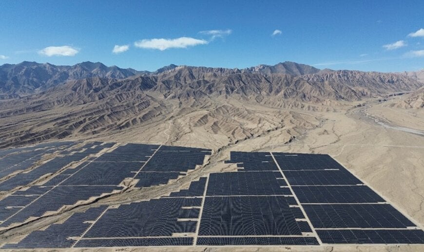 Trinasolar powers a desert project in northwest China