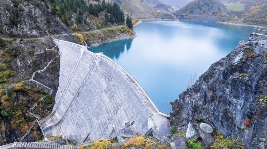 ABB opens hydro generator refurbishment line at Spain’s Ring Motor factory