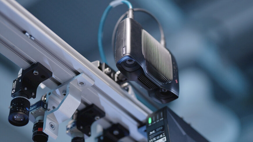 ABB Robotics lanserar OmniCore EyeMotion för autonom visionsbaserad robotik
