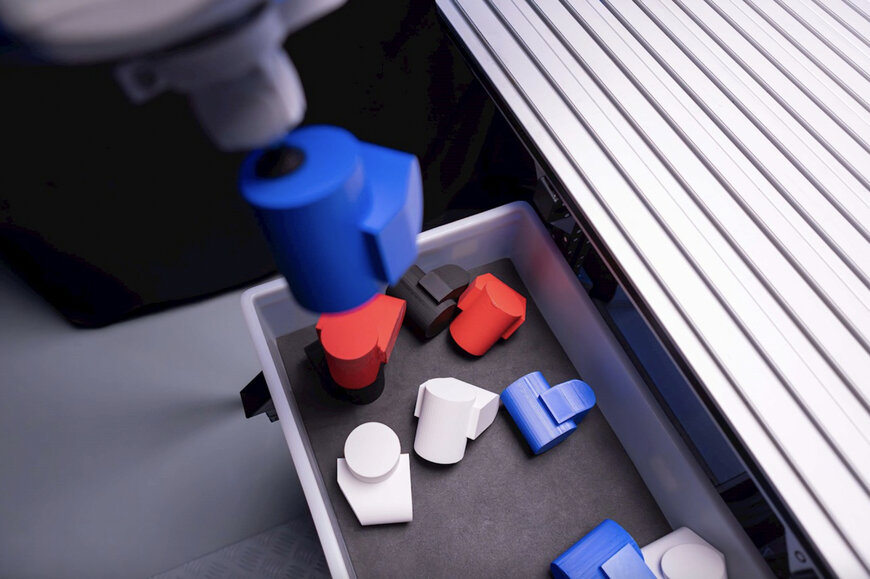 ABB Robotics lanserar OmniCore EyeMotion för autonom visionsbaserad robotik