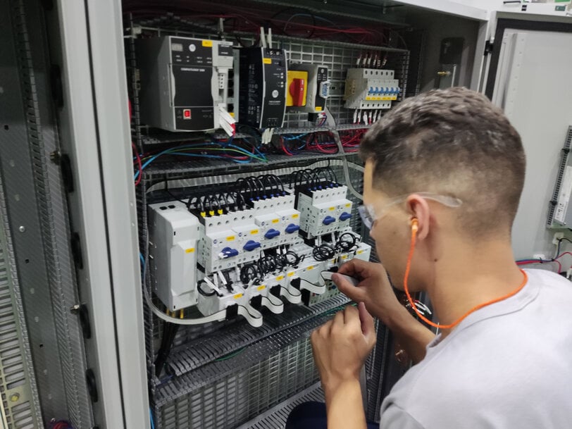 (Conteudo de Marca) Solução EtherNet/IP em gabinete: automação industrial eficiente e conectada