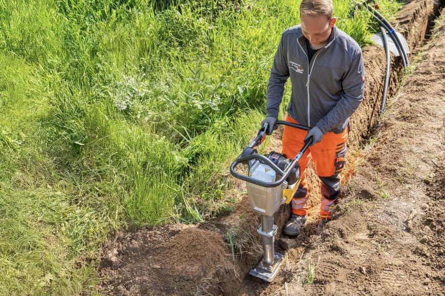 BOMAG BT 30 Tamper: Lightweight, Durable & High-Precision Compaction