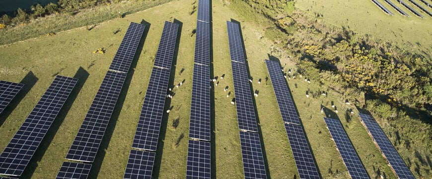 SNCF Energie signe quatre contrats d’achat d’électricité solaire avec Neoen