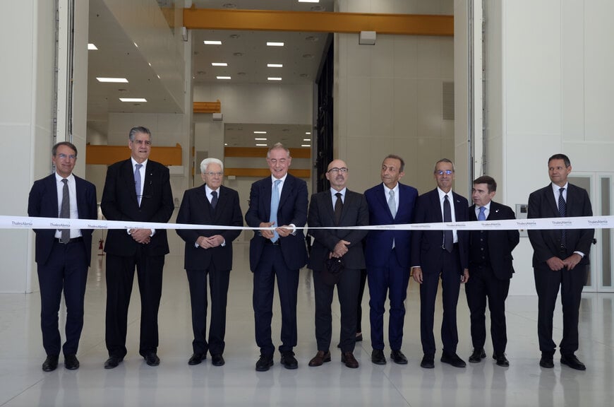 Thales Alenia Space inaugura stabilimento digitale per satelliti da 100 milioni €
