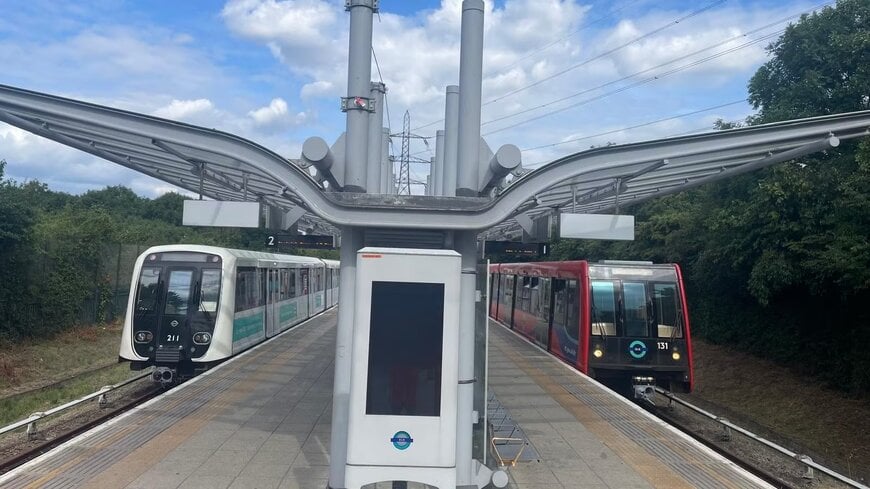 Hitachi Rail technology at the heart of the new DLR trains now in service