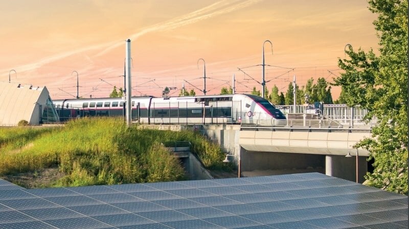 SNCF Énergie et CVE signent un contrat d'achat direct d'électricité verte d'origine photovoltaïque en France