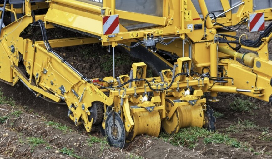 Fendt and ROPA Introduce e-LS Connect for Tractors and Implements