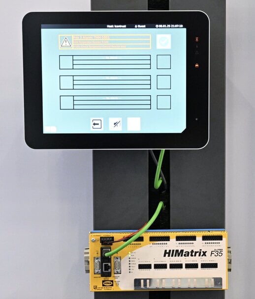 HIMA and DEUTA present new SafeHMI solution