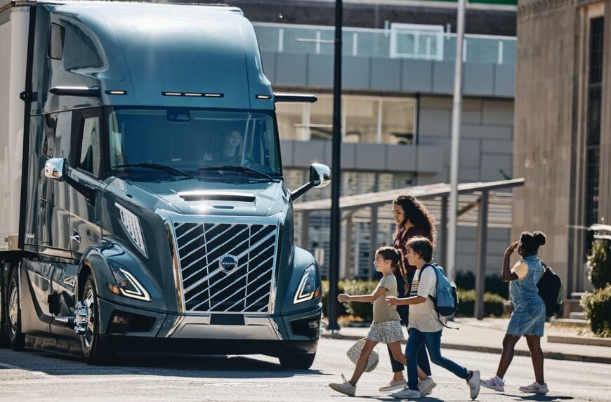 Volvo Trucks Showcases Next-Generation Innovation and Safety Leadership at ATA MCE 2025