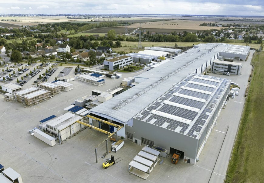 KUKA kooperiert mit KLEUSBERG zur Automatisierung der Modulhausproduktion