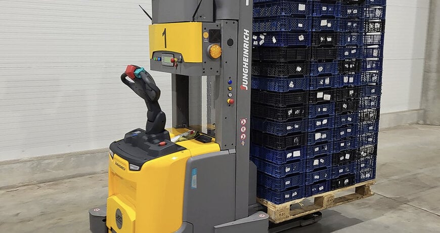 Jungheinrich erweitert Mobile-Robot-System bei Magyar Gomba in Ungarn