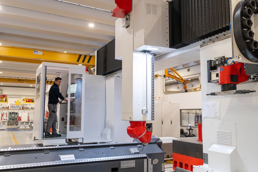 Powermill G3&nbsp;HPC3: EMCO Mecof's gantry milling machine combines robustness and versatility 