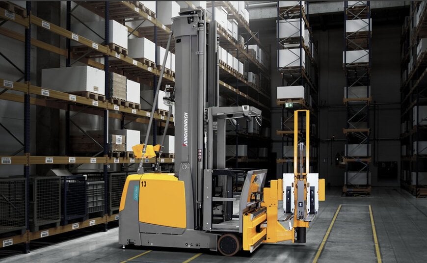 Jungheinrich automatisiert hochdichtes Schmalganglager von Hiller Logistik