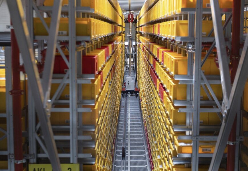 Automating the Middle Mile: Bridging Storage and Fulfillment