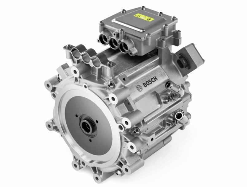 Bosch Engineering prezentuje 800-V elektryczny układ napędowy dla rolnictwa