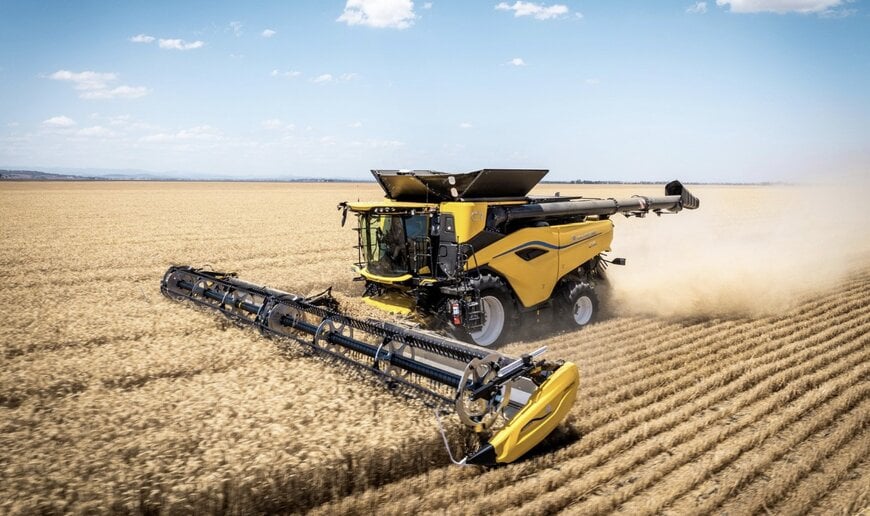 New Holland CR10 Combine Harvester Makes Powerful Australian Debut