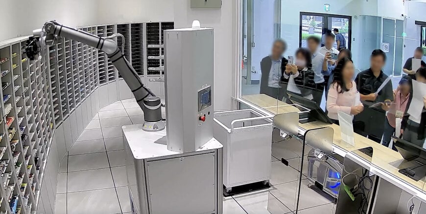 Techman Robot Unveils Taiwan’s First AI-Powered Library Retrieval System