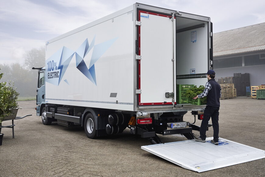 K&uuml;hlvariante MAN eTGL feiert Premiere auf der Solutrans 2025