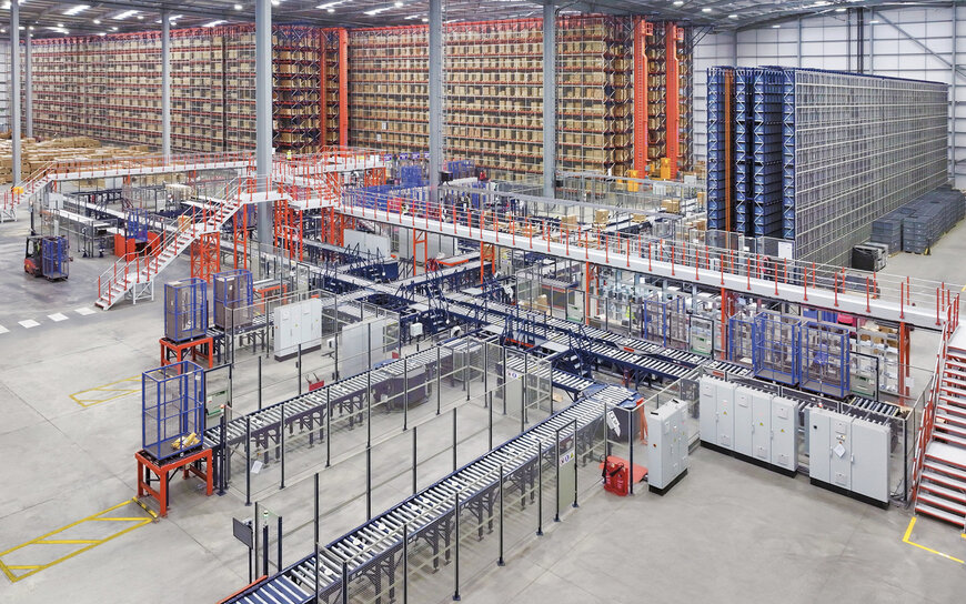 AI Adoption Surges as Smart Warehouses Transform Global Logistics