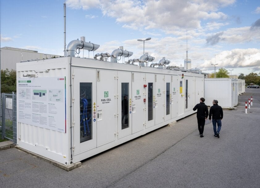 Bosch uruchamia swój pierwszy wewnętrzny elektrolizer z modułami Hybrion