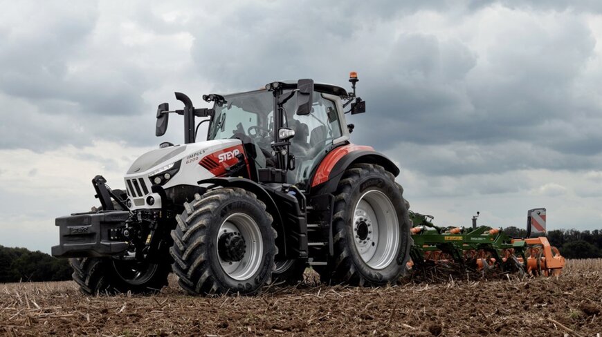 STEYR SHOWS SOLUTIONS FOR EVERY FARM AT AGRIBEX 2025