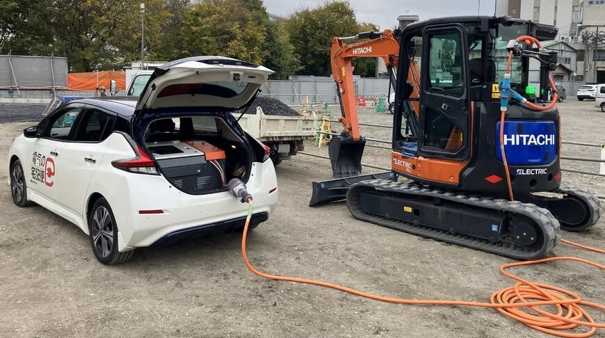日立建機、携帯充電器を使用したバッテリーショベルの安定運転を実証