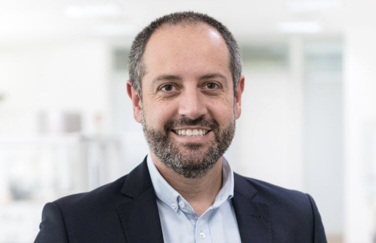 SETOR INDUSTRIAL SE PREPARA PARA 2026 COM FOCO EM AUTOMAÇÃO, DADOS E INFRAESTRUTURA CONFIÁVEL