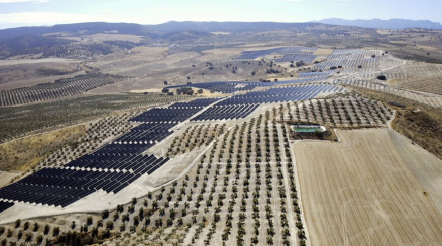 Plenitude Brings 150 MWp Caparacena Solar Complex Online to Southern Spain