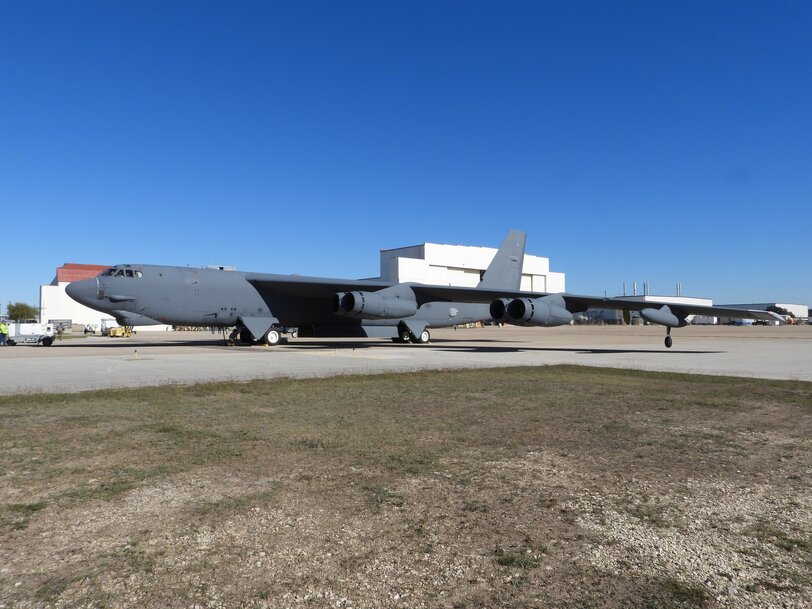 Boeing Delivers First B-52 Test Aircraft Equipped with New AESA Radar