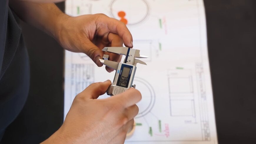 Precision and automation in micro waterjet cutting