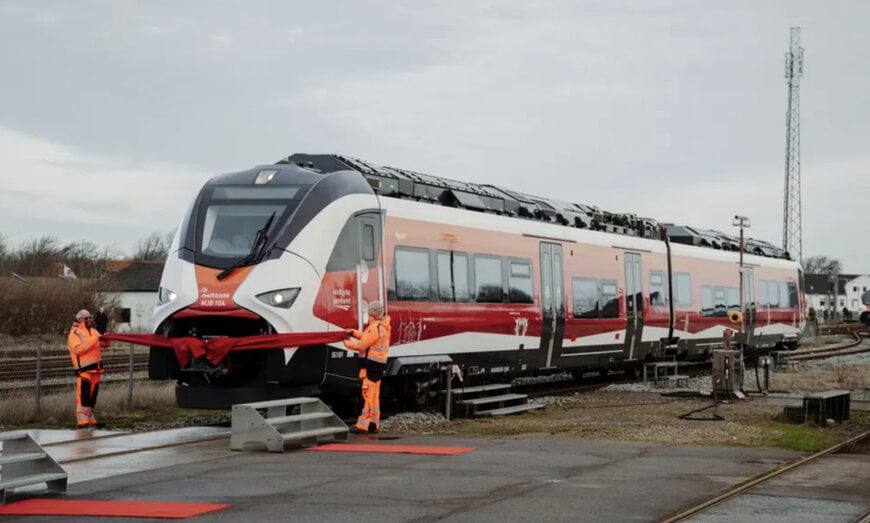 Battery Trains Enter Passenger Service in Western Denmark