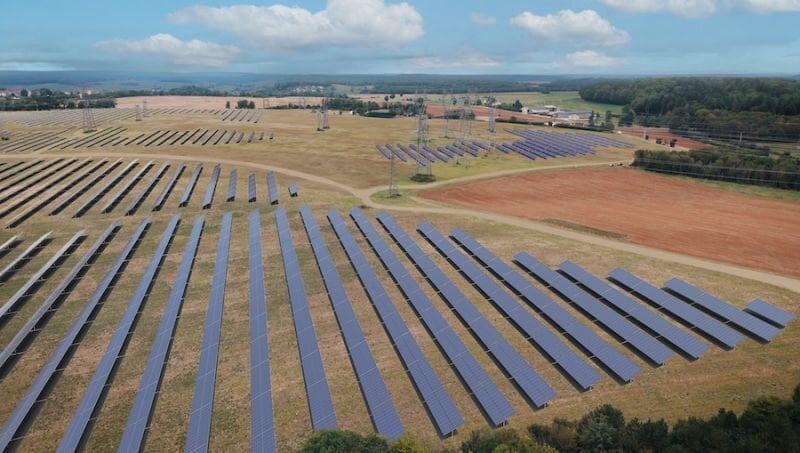 Akuo l&egrave;ve des fonds en financement participatif