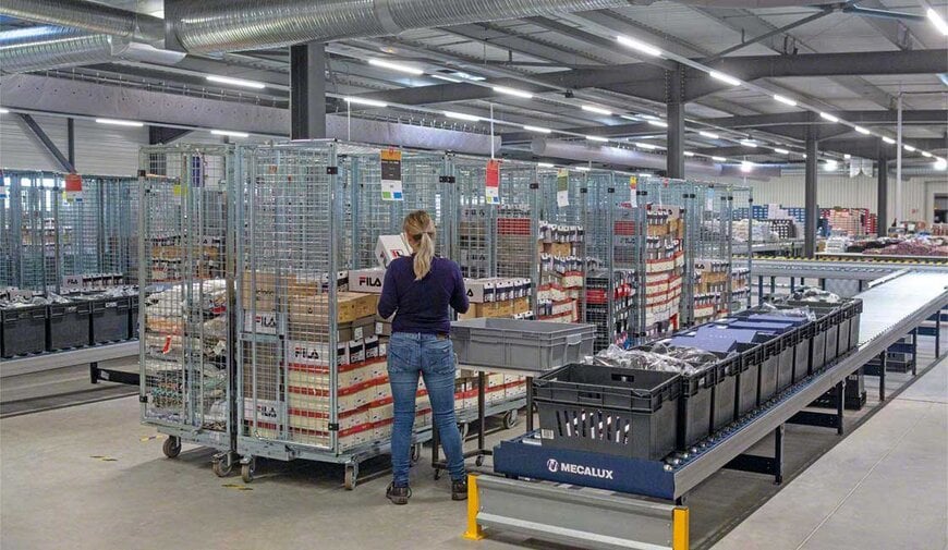 Mikro-Warehouse und Beschleunigung der urbanen Logistik