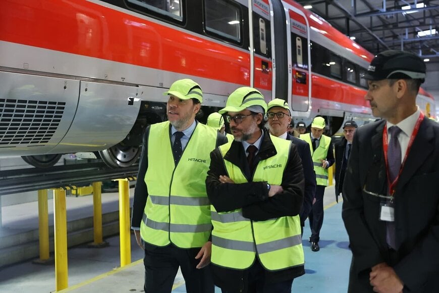 Espagne . Un ministre en tourn&eacute;e des usines pour trouver le train &agrave; 350km/h