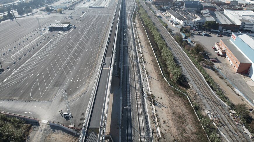 Adif y Combiconnect realizan las primeras pruebas con trenes en la terminal de La Llagosta