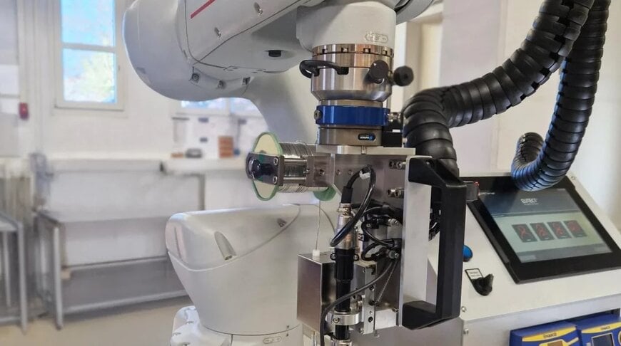 Simple Robot Soldering Through EMI Teach-In Mode